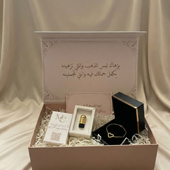 Heart-Shaped Gold Bracelet